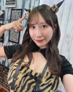 kana kusakabe